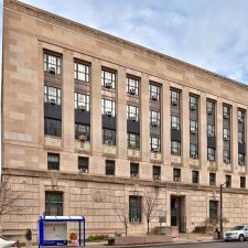 Mahoney State Office Building