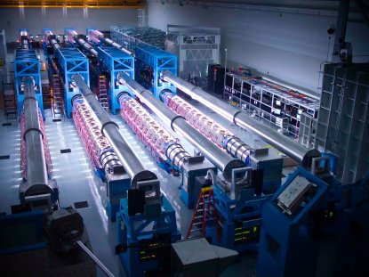 Cleanroom at University of Rochester's Laboratory for Laser Energetics 